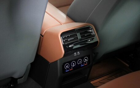 BMW 5 серия, 2024 год, 8 700 000 рублей, 25 фотография