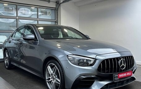 Mercedes-Benz E-Класс, 2018 год, 3 259 000 рублей, 3 фотография