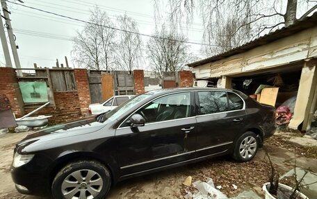 Skoda Superb III рестайлинг, 2012 год, 1 000 000 рублей, 2 фотография