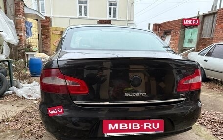 Skoda Superb III рестайлинг, 2012 год, 1 000 000 рублей, 3 фотография