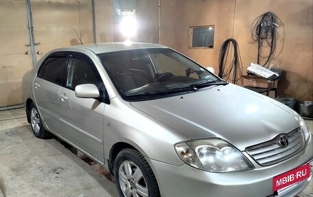 Toyota Corolla, 2005 год, 670 000 рублей, 2 фотография