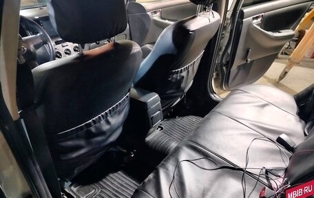 Toyota Corolla, 2005 год, 670 000 рублей, 7 фотография