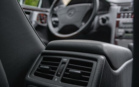 Mercedes-Benz E-Класс, 1997 год, 6 100 000 рублей, 23 фотография