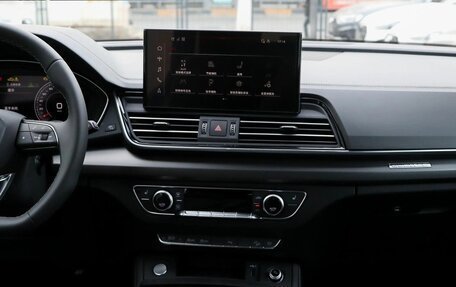 Audi Q5, 2025 год, 5 250 000 рублей, 15 фотография