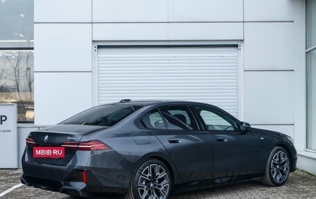 BMW 5 серия, 2025 год, 10 740 000 рублей, 4 фотография