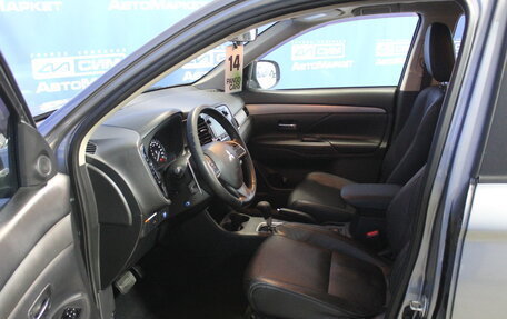 Mitsubishi Outlander III рестайлинг 3, 2012 год, 1 040 000 рублей, 15 фотография