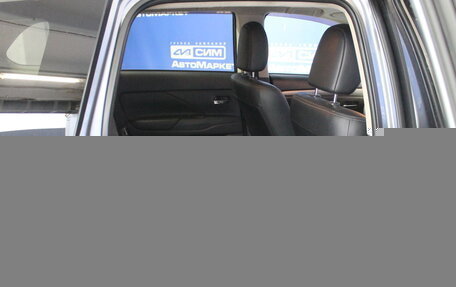 Mitsubishi Outlander III рестайлинг 3, 2012 год, 1 040 000 рублей, 17 фотография