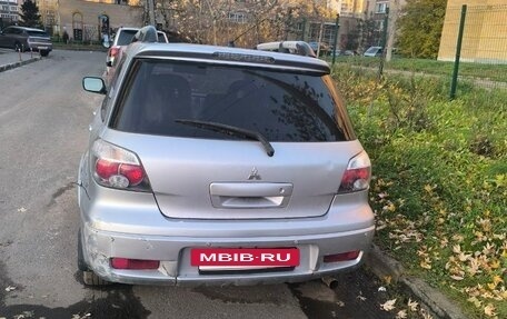 Mitsubishi Outlander III рестайлинг 3, 2005 год, 370 000 рублей, 3 фотография