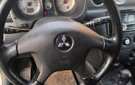 Mitsubishi Outlander III рестайлинг 3, 2005 год, 370 000 рублей, 8 фотография