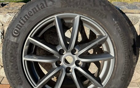 Land Rover Range Rover IV рестайлинг, 2016 год, 4 555 000 рублей, 21 фотография