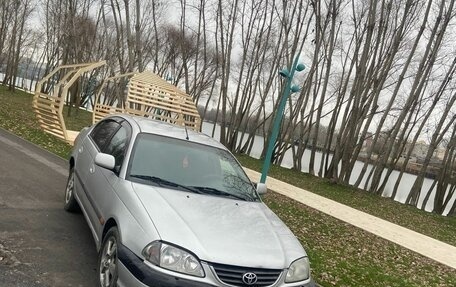 Toyota Avensis III рестайлинг, 2001 год, 310 000 рублей, 2 фотография