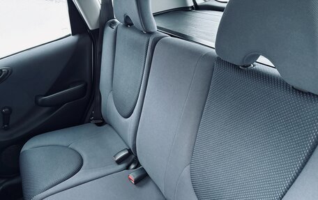 Honda Jazz I рестайлинг, 2005 год, 595 000 рублей, 29 фотография