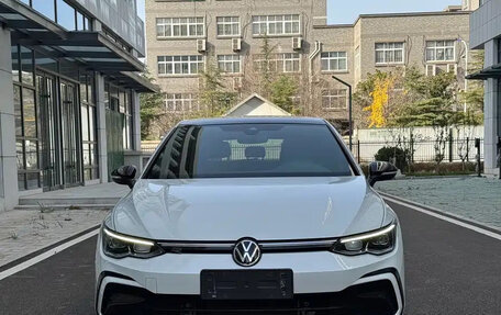 Volkswagen Golf VIII, 2021 год, 1 750 013 рублей, 2 фотография