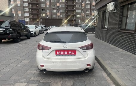 Mazda 3, 2014 год, 1 250 000 рублей, 2 фотография