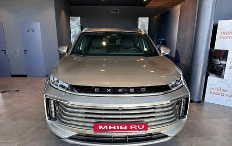 CheryExeed TXL, 2024 год, 3 800 000 рублей, 2 фотография