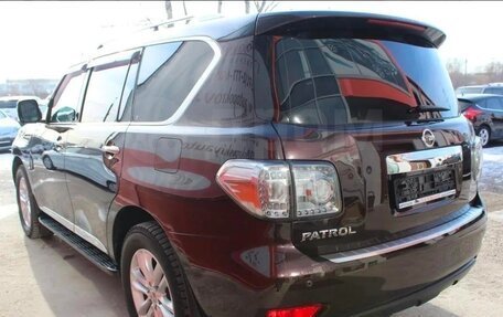 Nissan Patrol, 2011 год, 2 400 000 рублей, 9 фотография