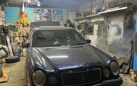 Mercedes-Benz E-Класс, 1997 год, 160 000 рублей, 5 фотография