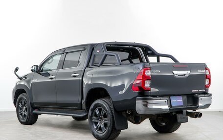 Toyota Hilux VIII, 2021 год, 3 998 999 рублей, 2 фотография