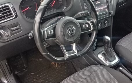 Volkswagen Polo VI (EU Market), 2018 год, 1 350 000 рублей, 6 фотография