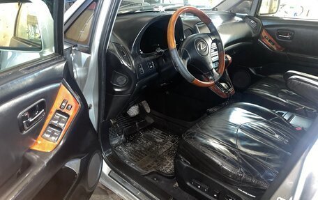 Lexus RX IV рестайлинг, 2001 год, 650 000 рублей, 11 фотография