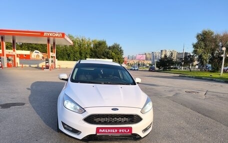Ford Focus III, 2015 год, 890 000 рублей, 1 фотография