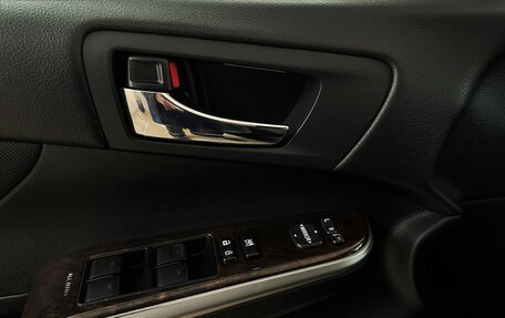 Toyota Camry, 2018 год, 2 050 000 рублей, 9 фотография