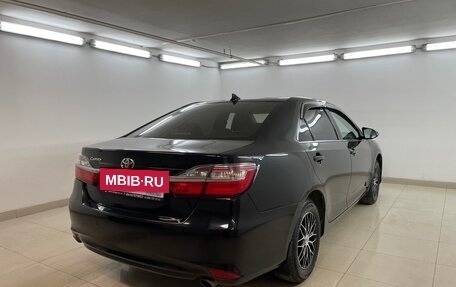 Toyota Camry, 2018 год, 2 050 000 рублей, 4 фотография