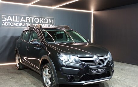 Renault Sandero II рестайлинг, 2018 год, 879 000 рублей, 3 фотография