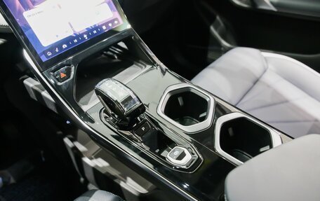 Geely Atlas, 2025 год, 4 018 000 рублей, 13 фотография