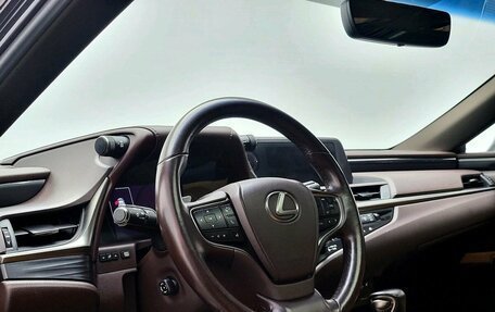 Lexus ES VII, 2018 год, 3 175 000 рублей, 19 фотография