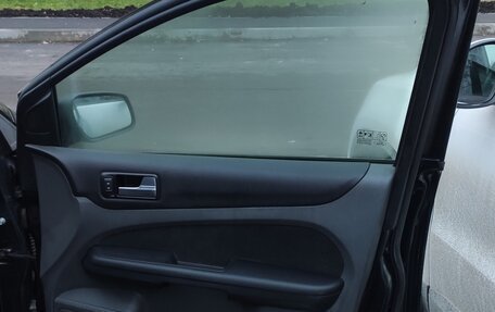 Ford Focus II рестайлинг, 2006 год, 330 000 рублей, 23 фотография