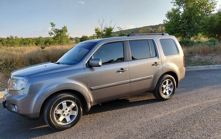 Honda Pilot III рестайлинг, 2008 год, 1 610 000 рублей, 3 фотография