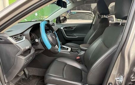 Toyota RAV4, 2025 год, 3 177 155 рублей, 9 фотография