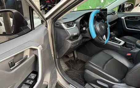 Toyota RAV4, 2025 год, 3 177 155 рублей, 8 фотография