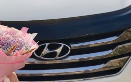 Hyundai Santa Fe III рестайлинг, 2012 год, 1 750 000 рублей, 10 фотография