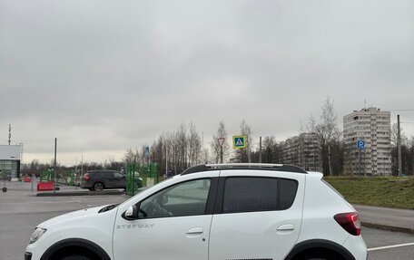 Renault Sandero II рестайлинг, 2018 год, 1 070 000 рублей, 4 фотография