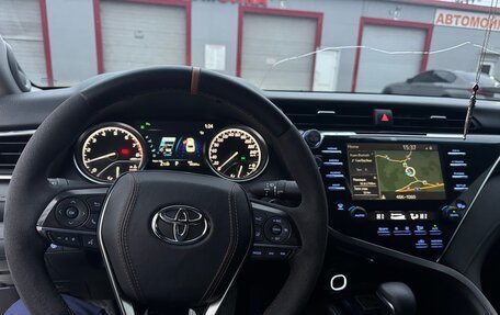 Toyota Camry, 2020 год, 3 170 000 рублей, 10 фотография