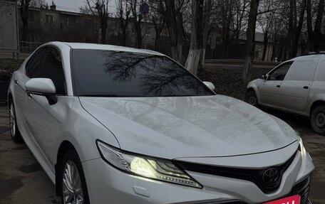 Toyota Camry, 2020 год, 3 170 000 рублей, 7 фотография