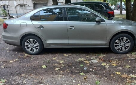 Volkswagen Jetta VI, 2017 год, 1 300 000 рублей, 9 фотография