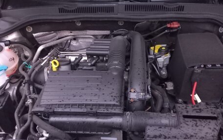 Volkswagen Jetta VI, 2017 год, 1 300 000 рублей, 2 фотография