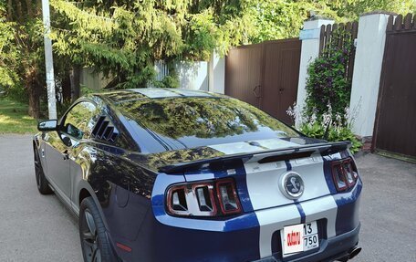 Ford Mustang VI рестайлинг, 2011 год, 7 950 000 рублей, 4 фотография