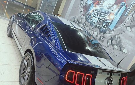 Ford Mustang VI рестайлинг, 2011 год, 7 950 000 рублей, 2 фотография