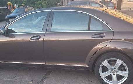 Mercedes-Benz S-Класс, 2012 год, 1 850 000 рублей, 8 фотография