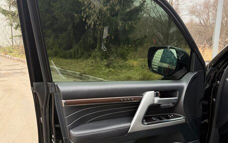 Toyota Land Cruiser 200, 2019 год, 7 230 000 рублей, 11 фотография