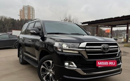 Toyota Land Cruiser 200, 2019 год, 7 230 000 рублей, 3 фотография