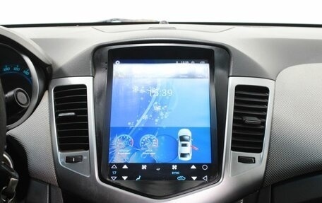 Chevrolet Cruze II, 2010 год, 385 000 рублей, 8 фотография