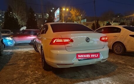 Volkswagen Passat B8 рестайлинг, 2018 год, 1 730 000 рублей, 3 фотография