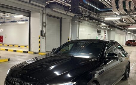 Mercedes-Benz E-Класс, 2021 год, 3 750 000 рублей, 1 фотография