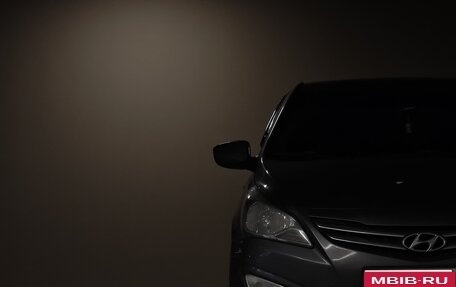 Hyundai Solaris II рестайлинг, 2015 год, 630 000 рублей, 1 фотография