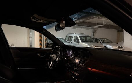 Mercedes-Benz E-Класс, 2013 год, 1 750 000 рублей, 21 фотография